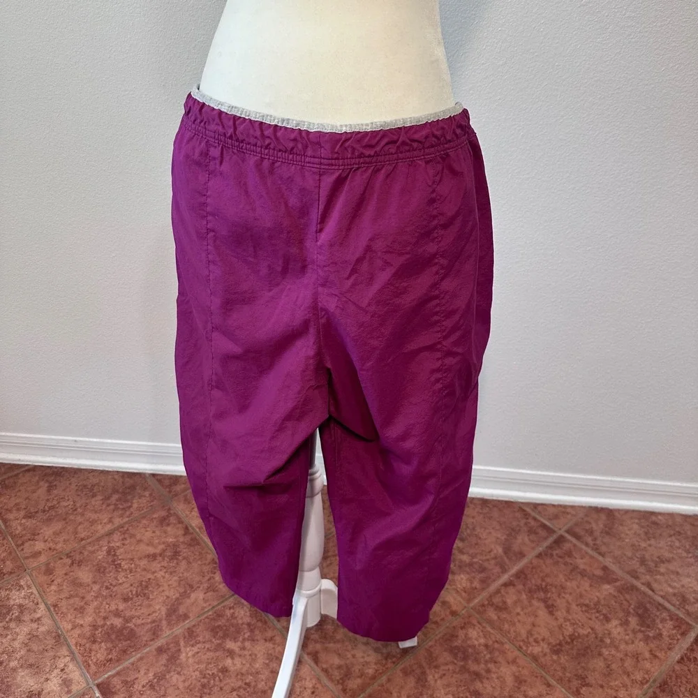 Vintage Nike Side Stripe Capri Track Pants Women XL Rasberry Purple